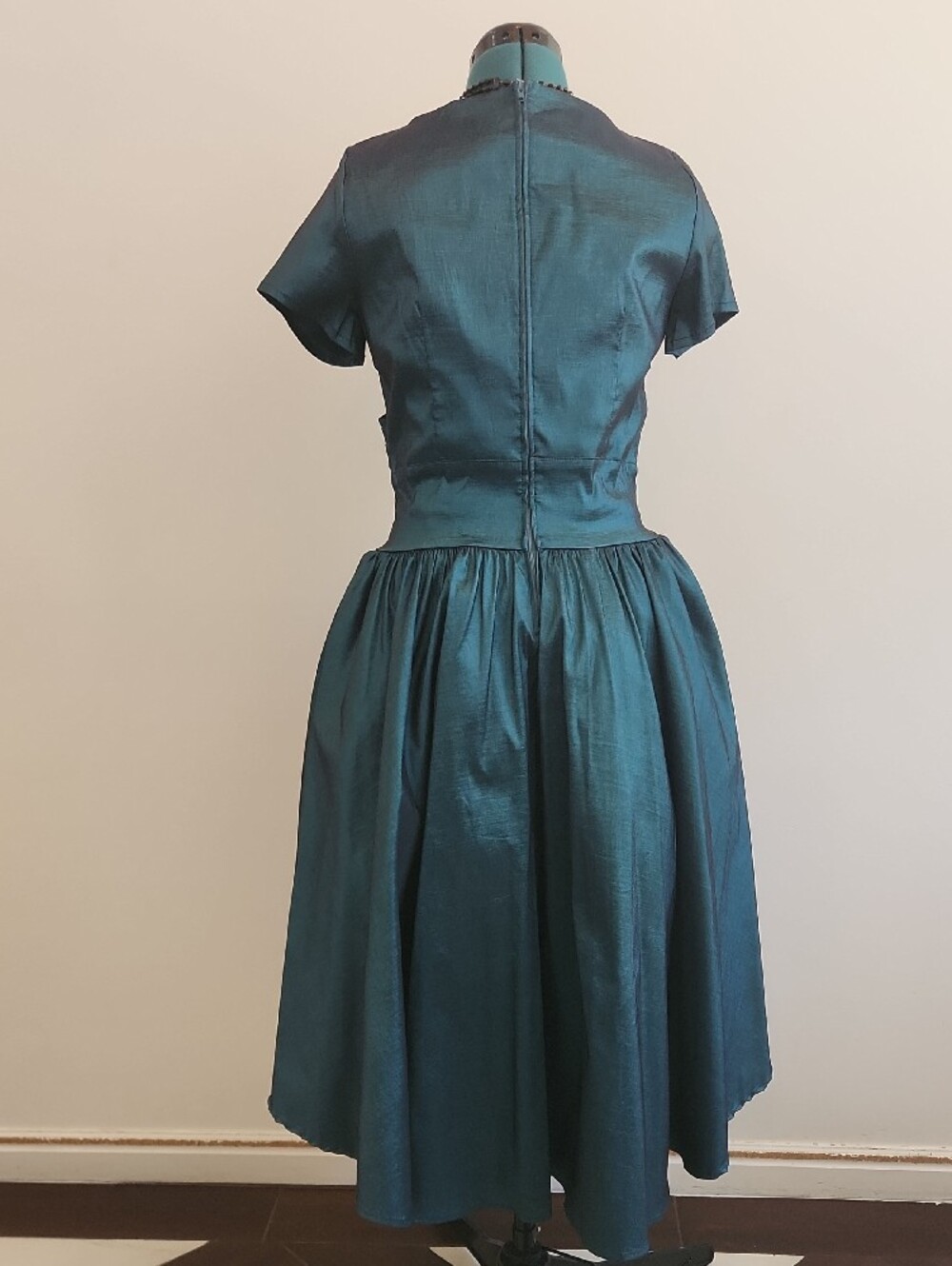🦚 Pinup Couture Teal V-Neck Fit-and-Flare Dress Sz Xl - Picture 4 of 10